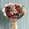Букет цветов из: Гвоздики и Розы в Чанах