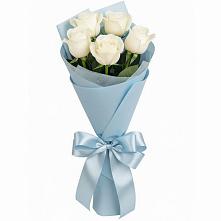 Букет 5 Белых роз Проуд в Чанах