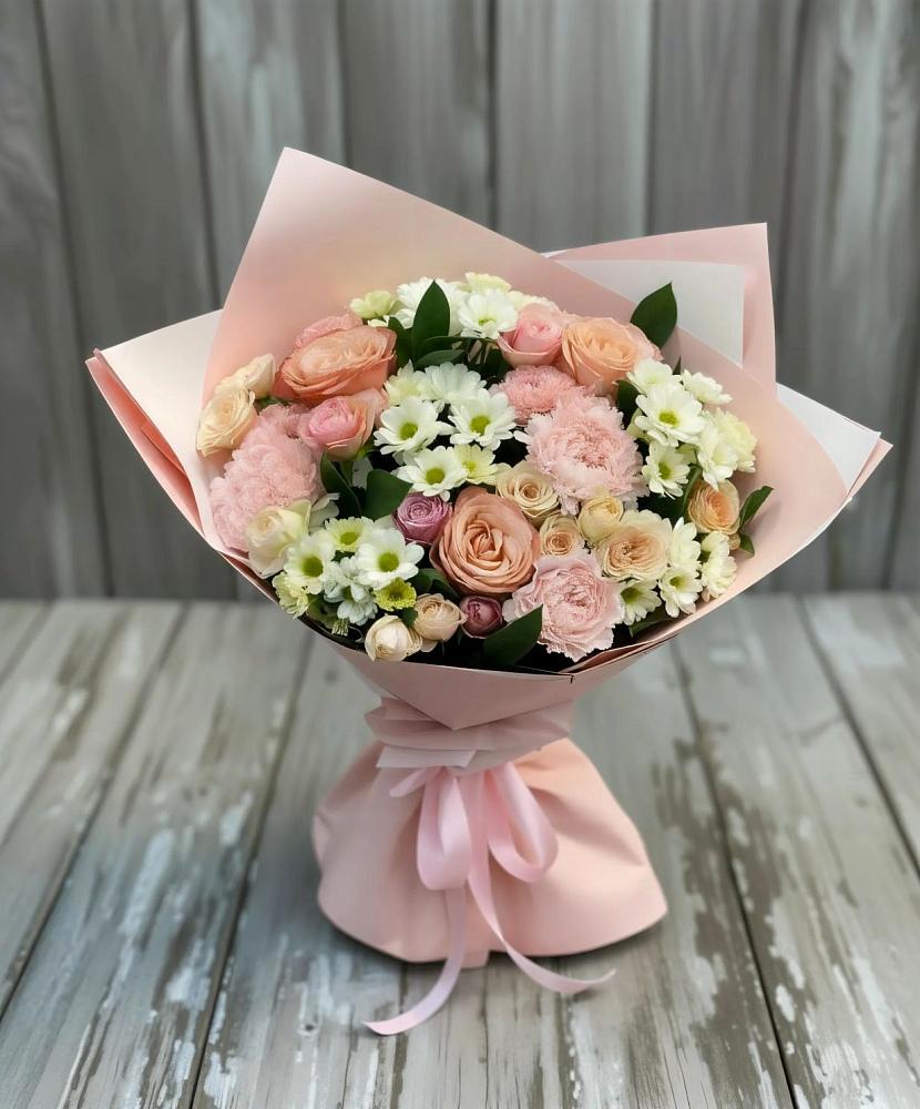 Букет цветов из: Гвоздики, Розы и Хризантемы в Чанах