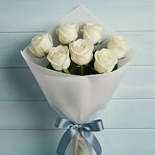 Букет 7 Белых роз Эдлесс Лав в Чанах