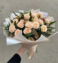 Букет Кремовые розы Латте в Чанах