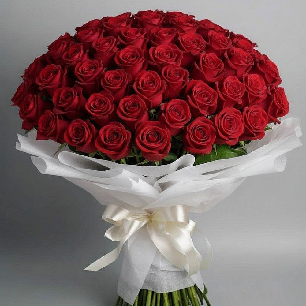 Букет 101 Красная роза Блэк Мэджик в Чанах