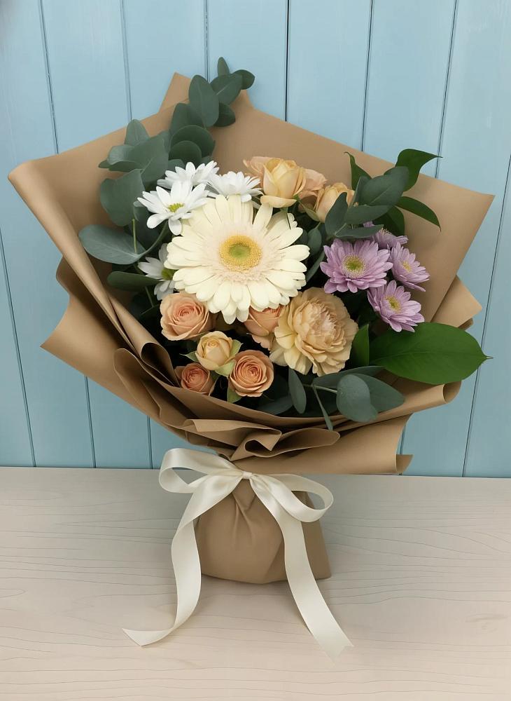 Букет цветов из: Герберы и Хризантемы в Чанах