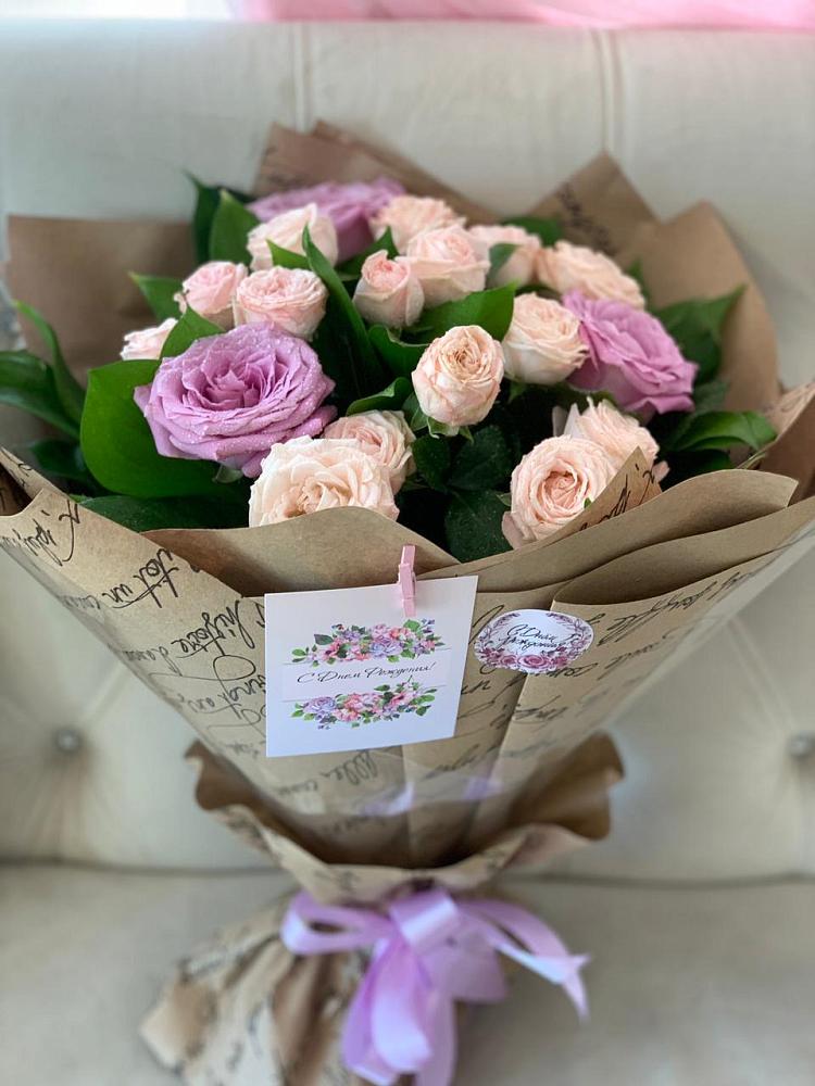 Букет цветов из: Розы в Чанах