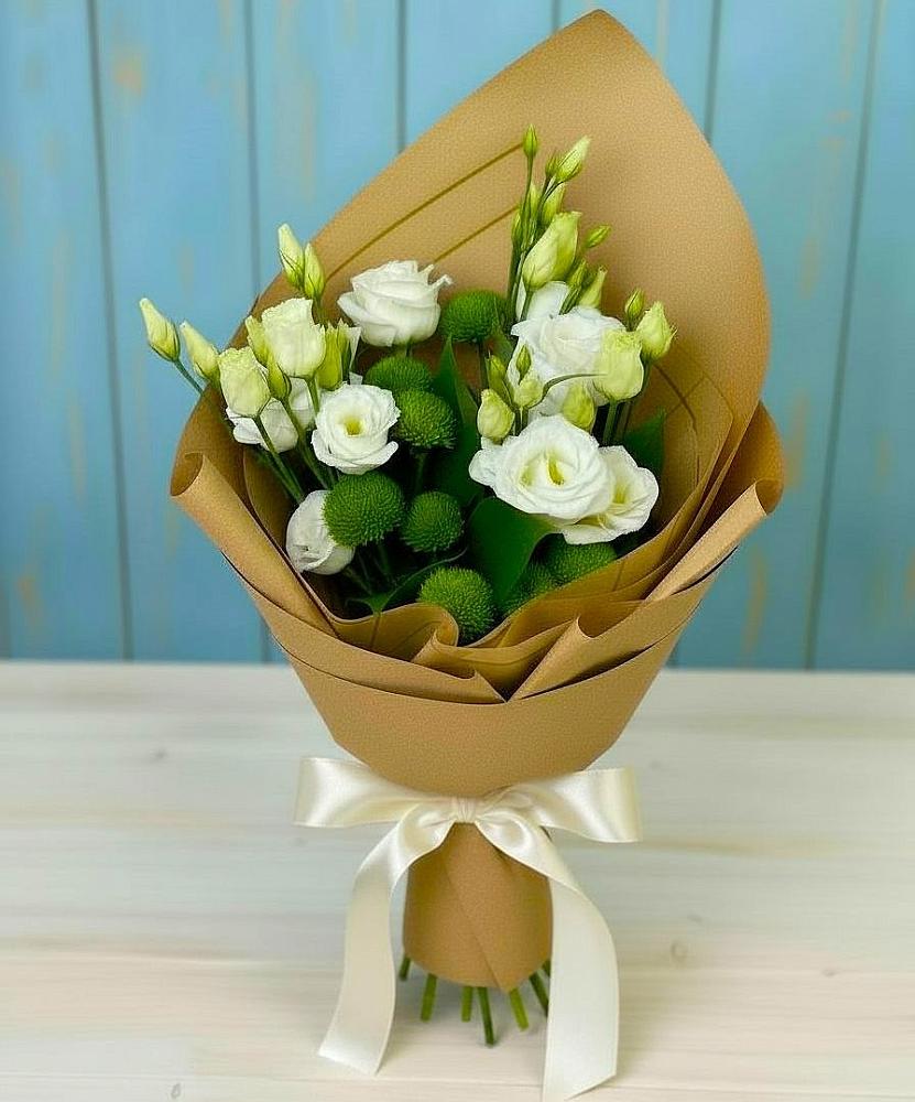 Букет цветов из: Хризантемы и Лизиантусы в Чанах