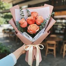 Букет цветов из:  Розы #REPLACE_PRED# Чанах