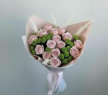 Букет цветов из:  Розы и Хризантемы в Чанах