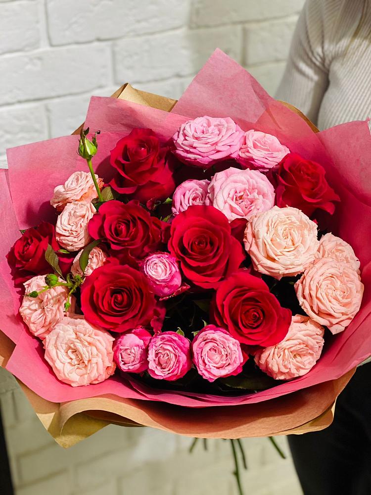 Букет цветов из: Розы в Чанах