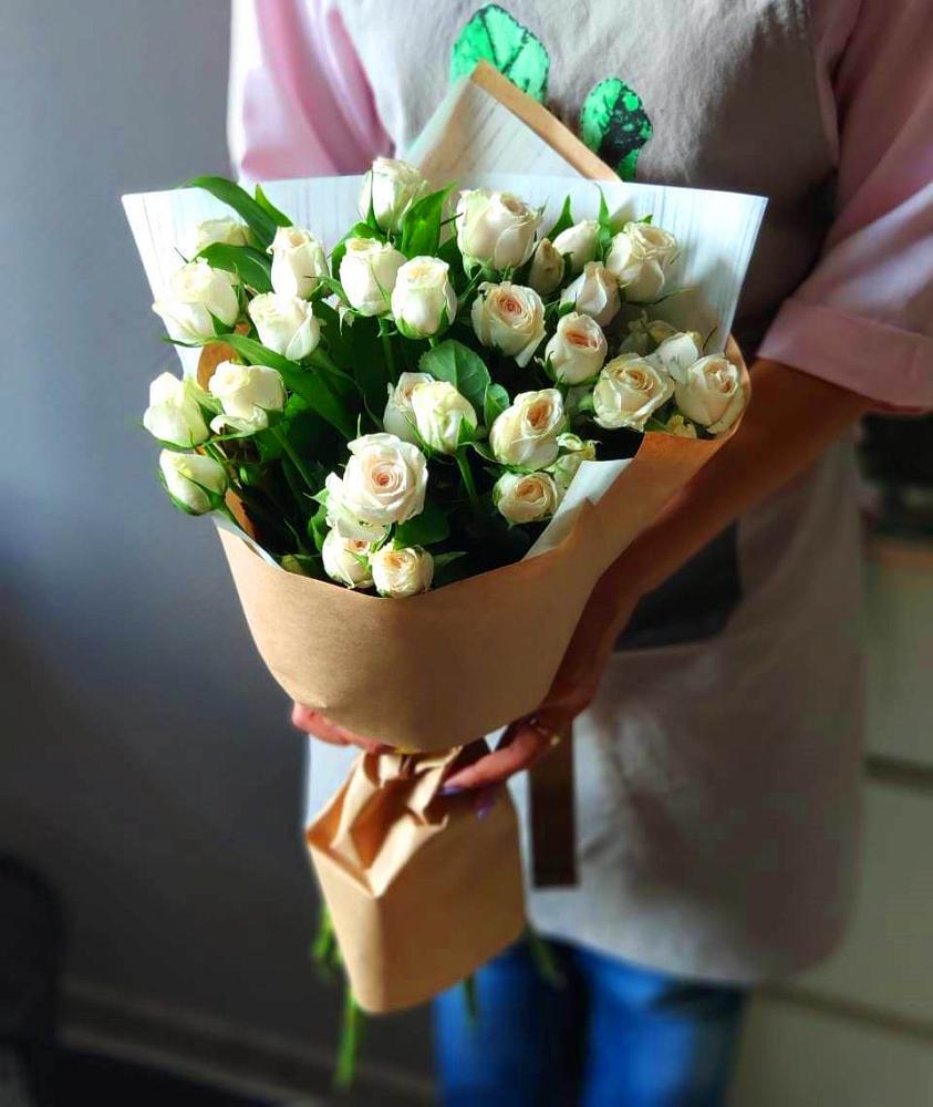 Букет цветов из: Розы в Чанах