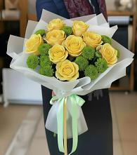 Букет цветов из:  Хризантемы и Розы в Чанах