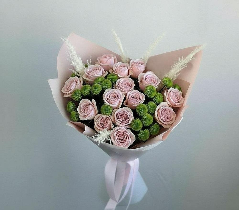 Букет цветов из: Розы и Хризантемы в Чанах