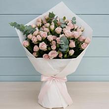 Букет цветов из:  Розы в Чанах