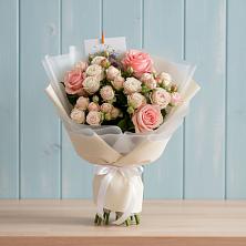 Букет цветов из:  Розы в Чанах