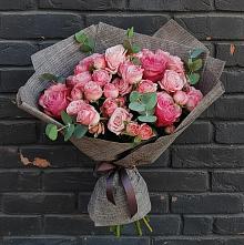 Букет цветов из:  Розы в Чанах