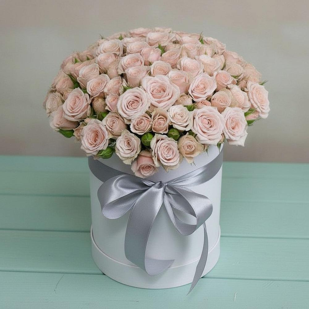 Цветочная композиция из Розы в шляпной коробке в Чанах